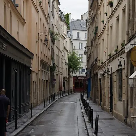 Apartment Notre Dame *